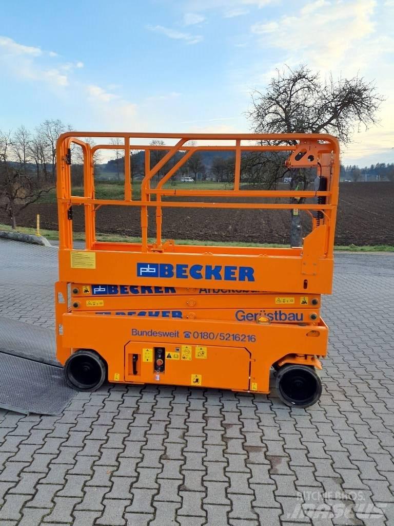 JCB S2032E (02304) Piattaforme a pantografo