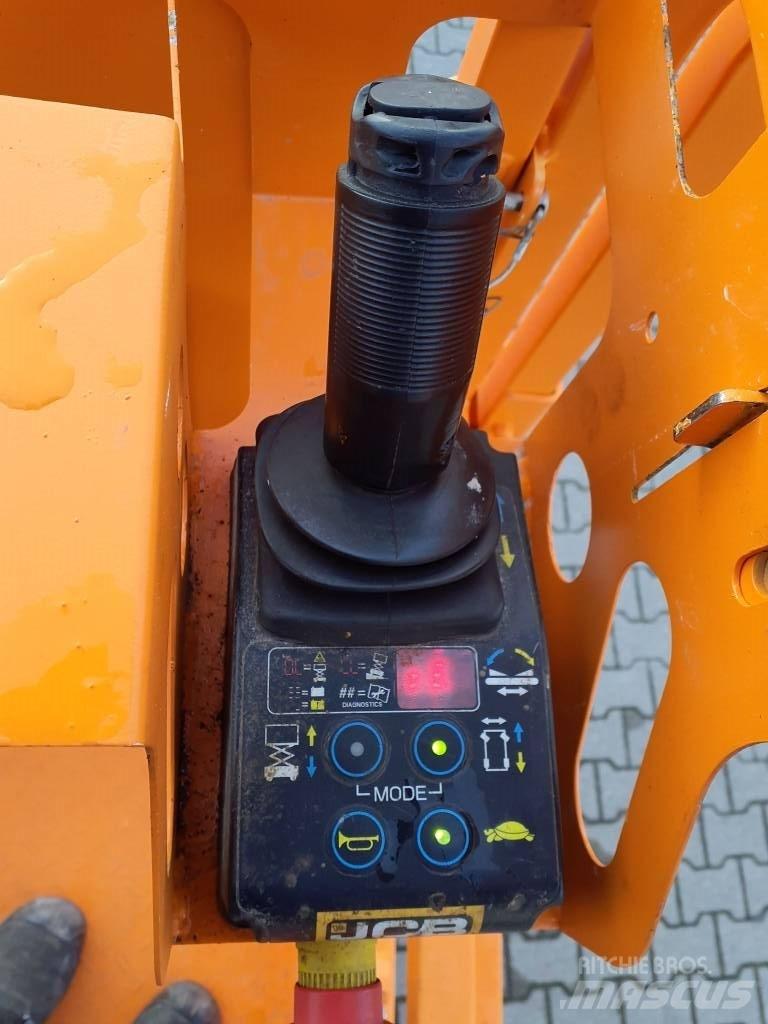 JCB S2032E (02304) Piattaforme a pantografo