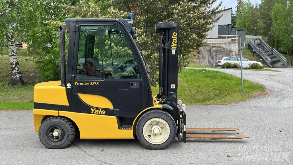 Yale GDP 35 VX Carrelli elevatori diesel