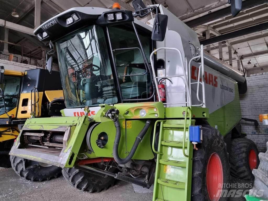 CLAAS Lexion 550 Mietitrebbiatrici