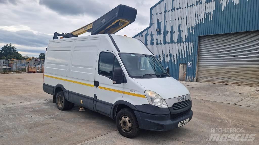 VERSALIFT ET 38 LF Piattaforme autocarrate