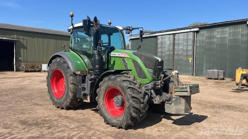 Fendt 720 Vario S4 Trattori