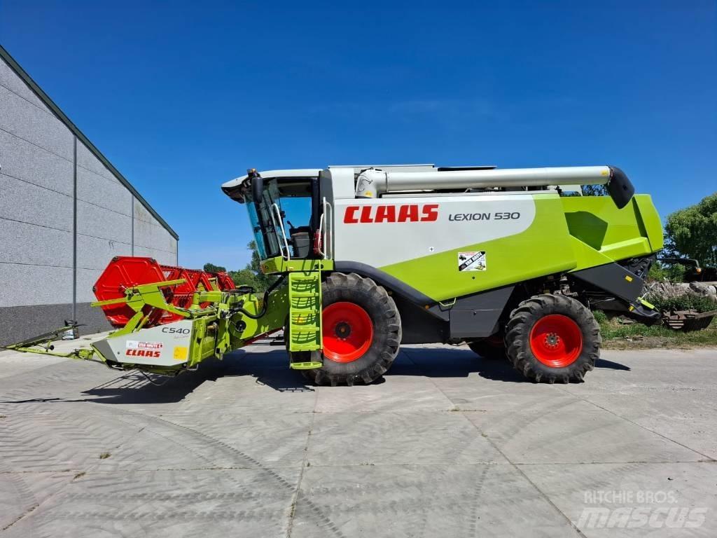 CLAAS Lexion 530 Mietitrebbiatrici