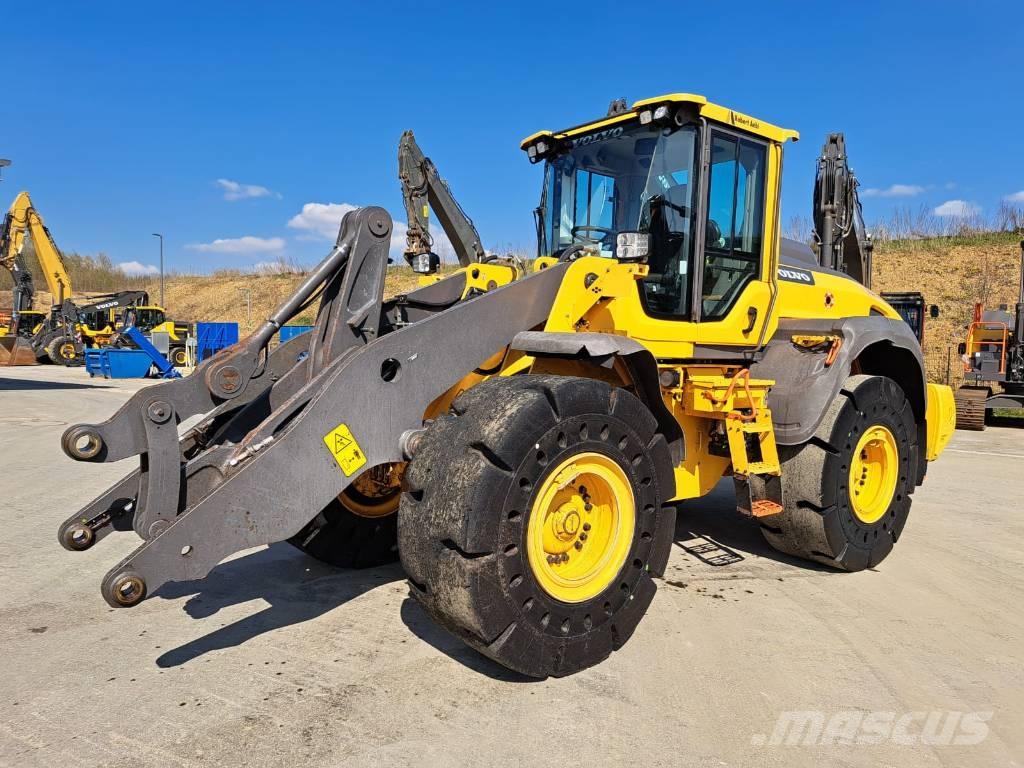 Volvo L 110 H Pale gommate