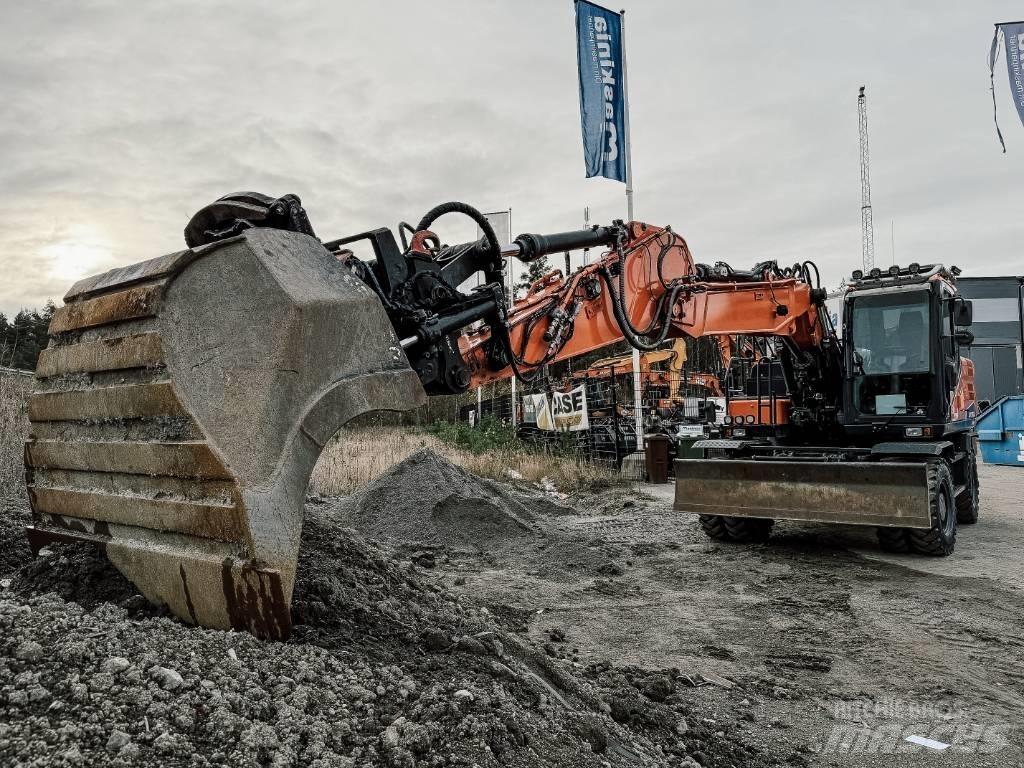 Doosan DX170W-5 Escavatori gommati