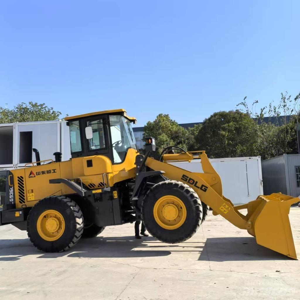 SDLG LG 936 L Pale gommate
