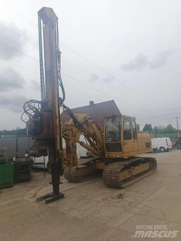 Liebherr R 922 L Escavatori cingolati