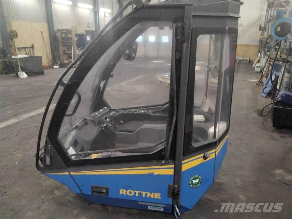 Rottne H20 Cabine e interni