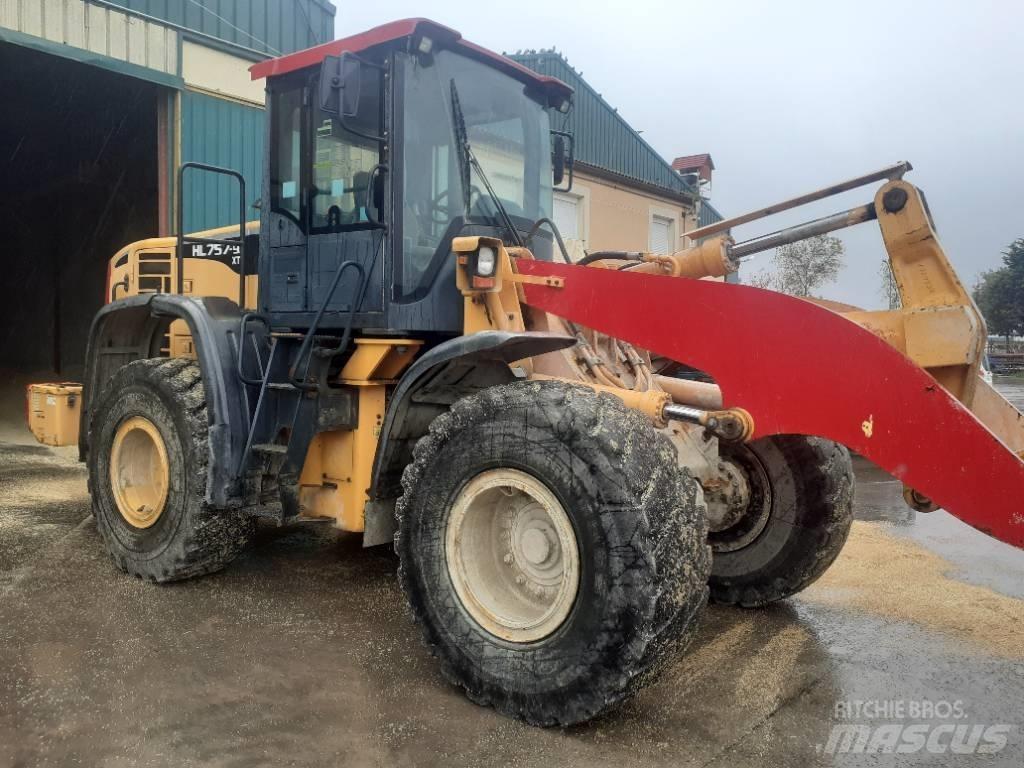 Hyundai HL 757-9 A Pale gommate