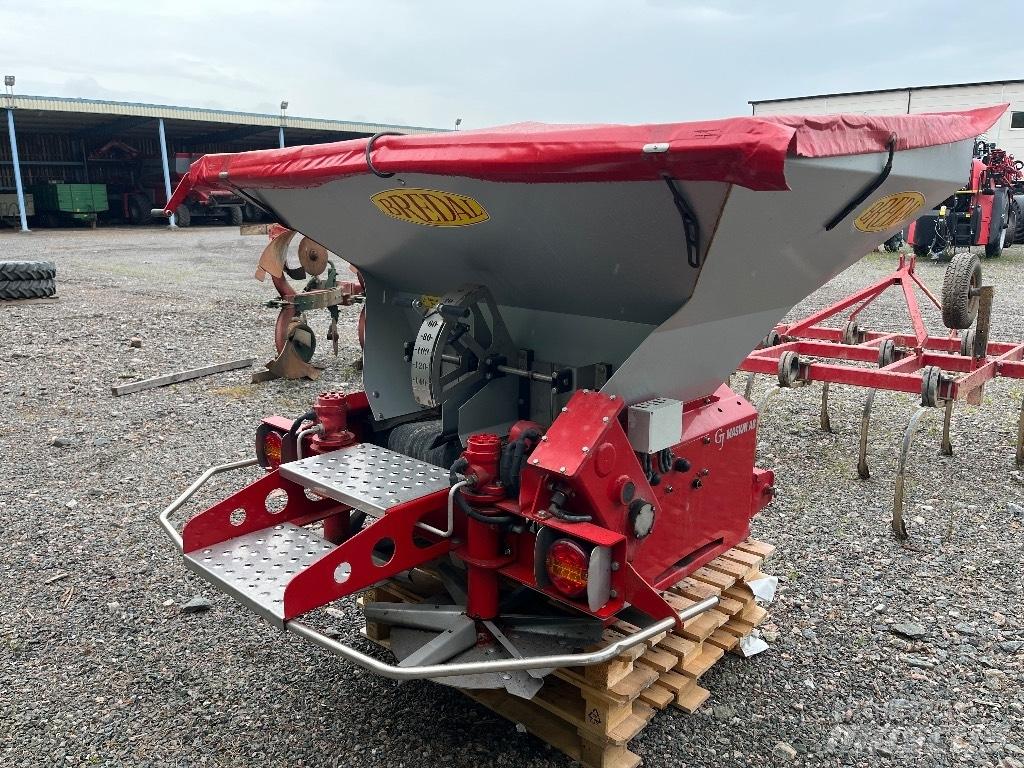 Bredal SGS 1500 Spargisabbia e spargisale