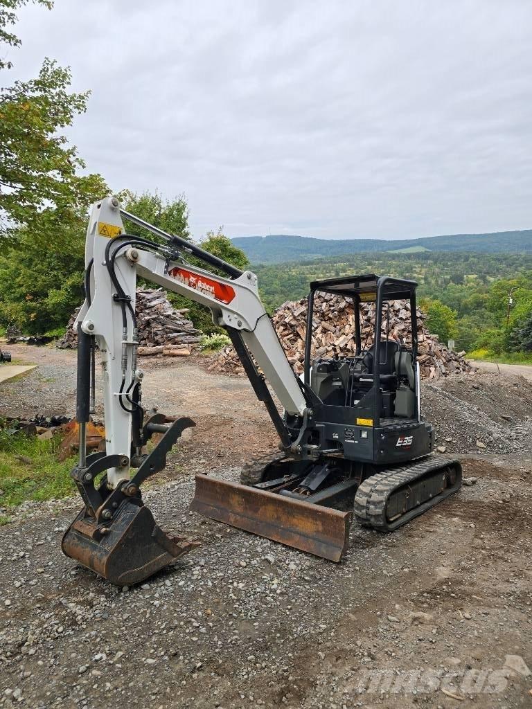 Bobcat E 35 Miniescavatori