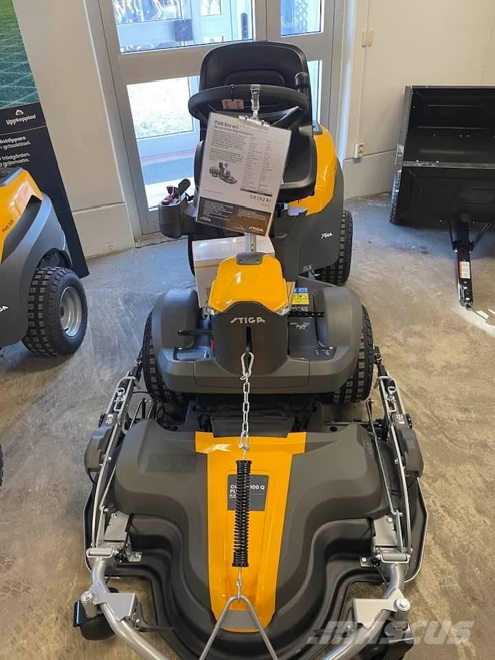 Stiga Park 500 WX Trattorini tagliaerba