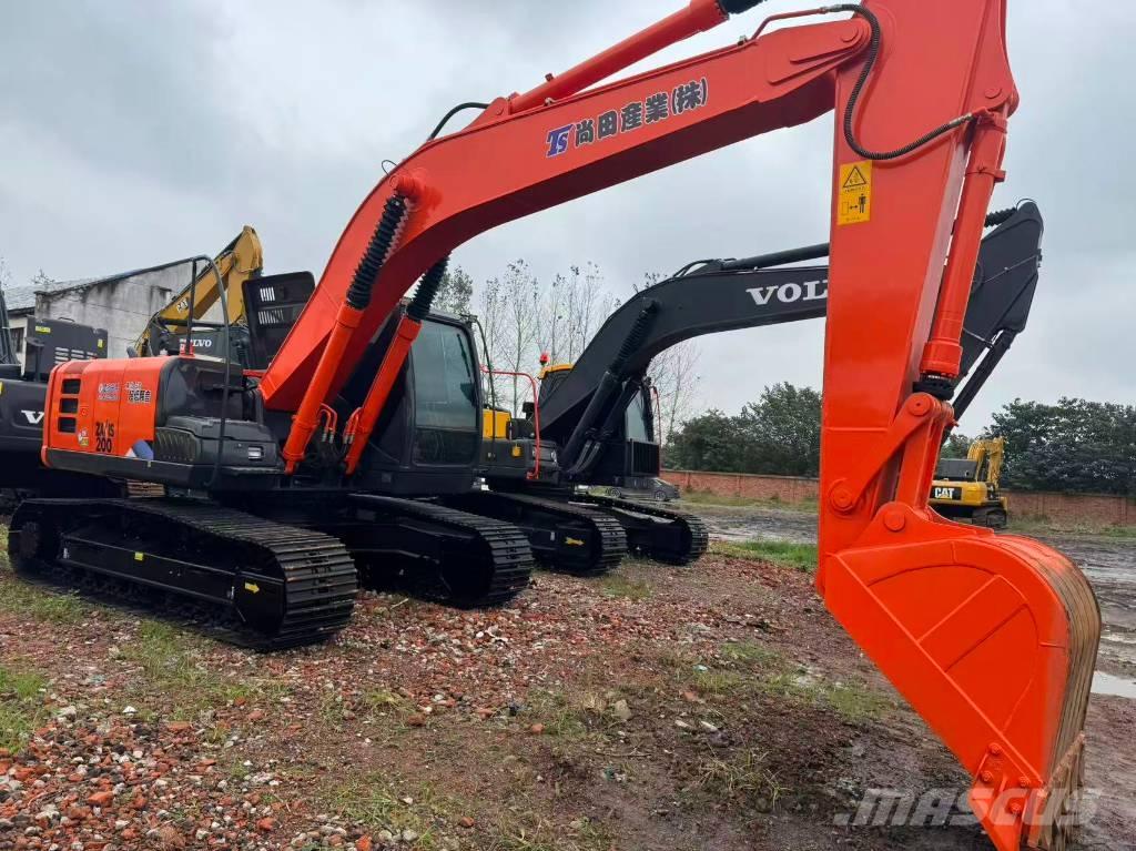 Hitachi ZX 200 Escavatori cingolati