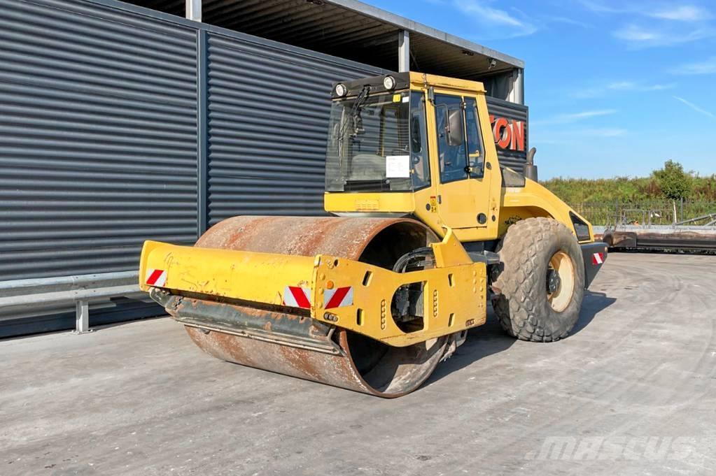 Bomag BW 213 DH-4 Rulli monotamburo