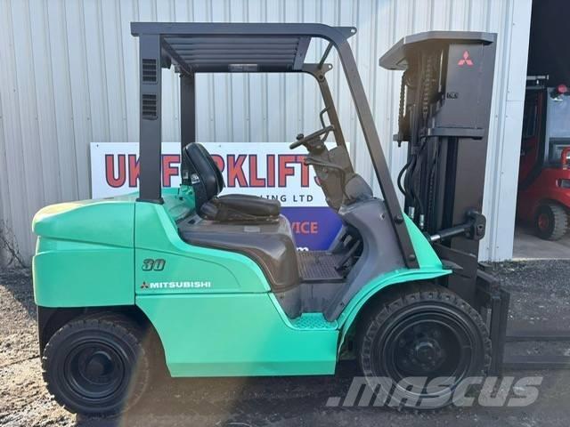 Mitsubishi FD 30 N Carrelli elevatori diesel