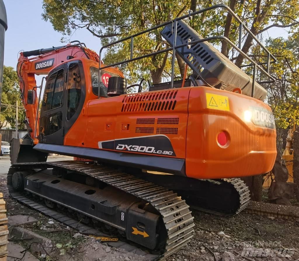 Doosan DX300LC- 9C Escavatori cingolati