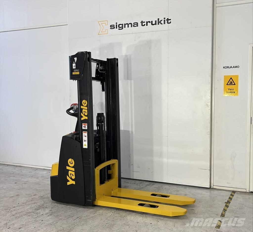 Yale MS 10 Transpallet uomo a terra