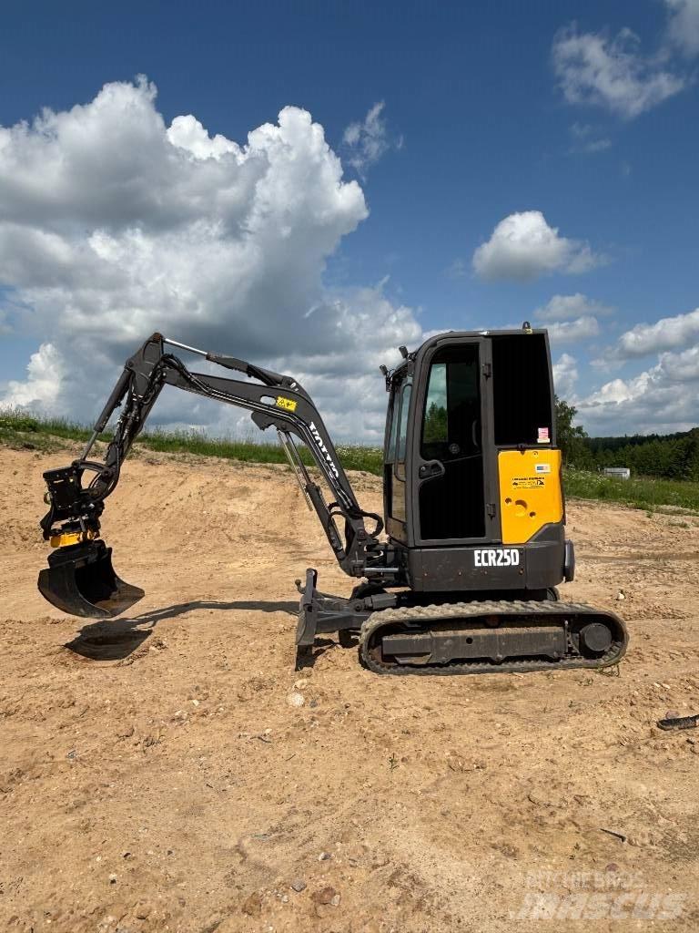 Volvo ECR 25 D Miniescavatori