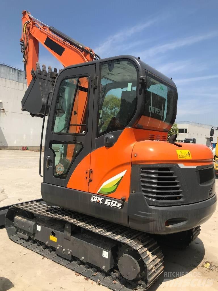 Doosan DX 60 Miniescavatori