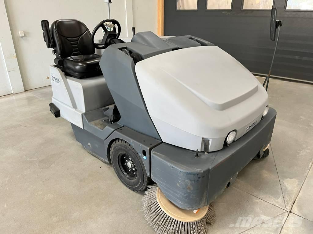 Nilfisk SW 8000 Spazzatrici da interno