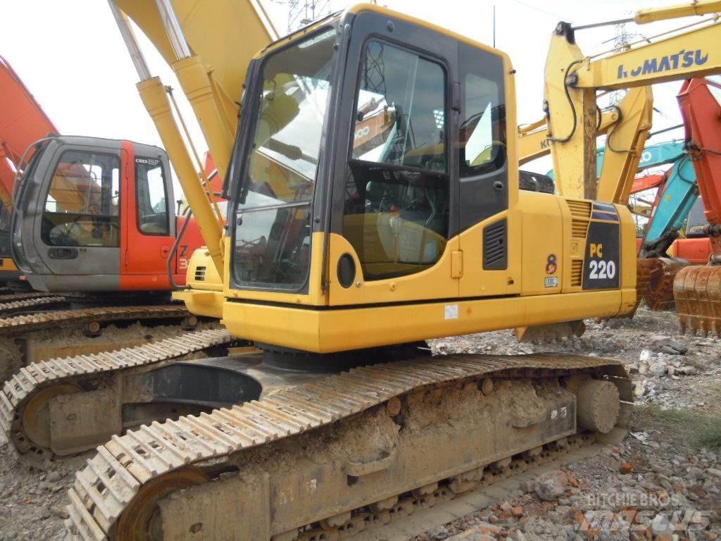 Komatsu PC 220-8 Escavatori cingolati
