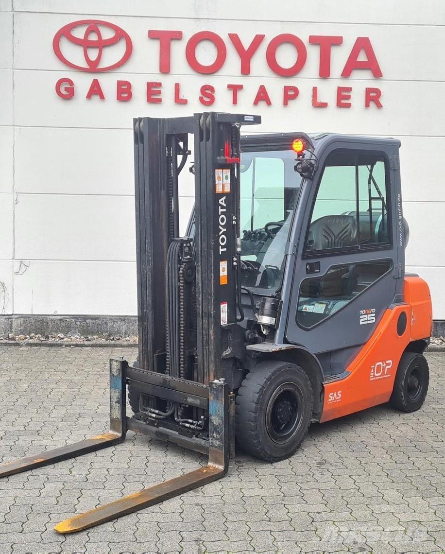 Toyota 02-8FGF25 Carrelli elevatori GPL