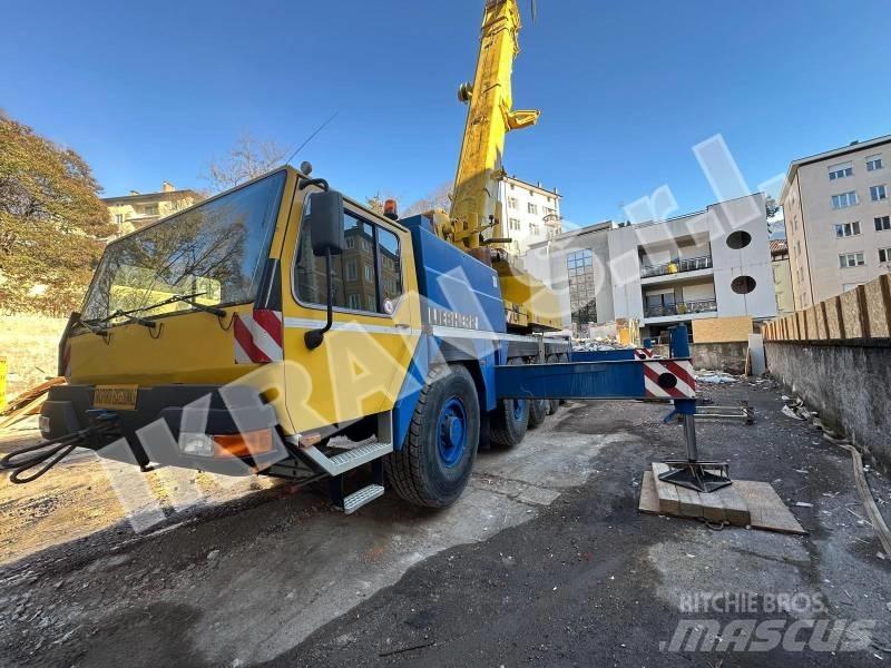 Liebherr LTM 1100-2 Gru per tutti i terreni