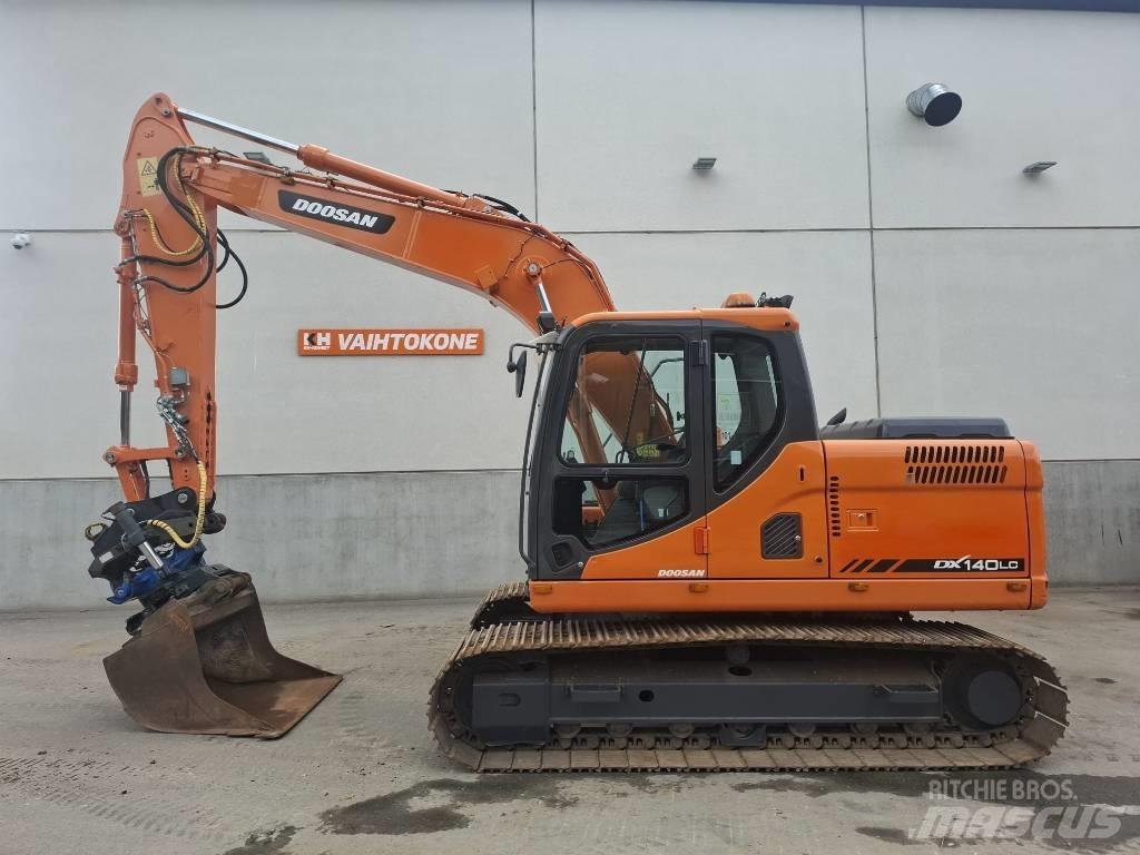 Doosan DX 140 LC Escavatori cingolati