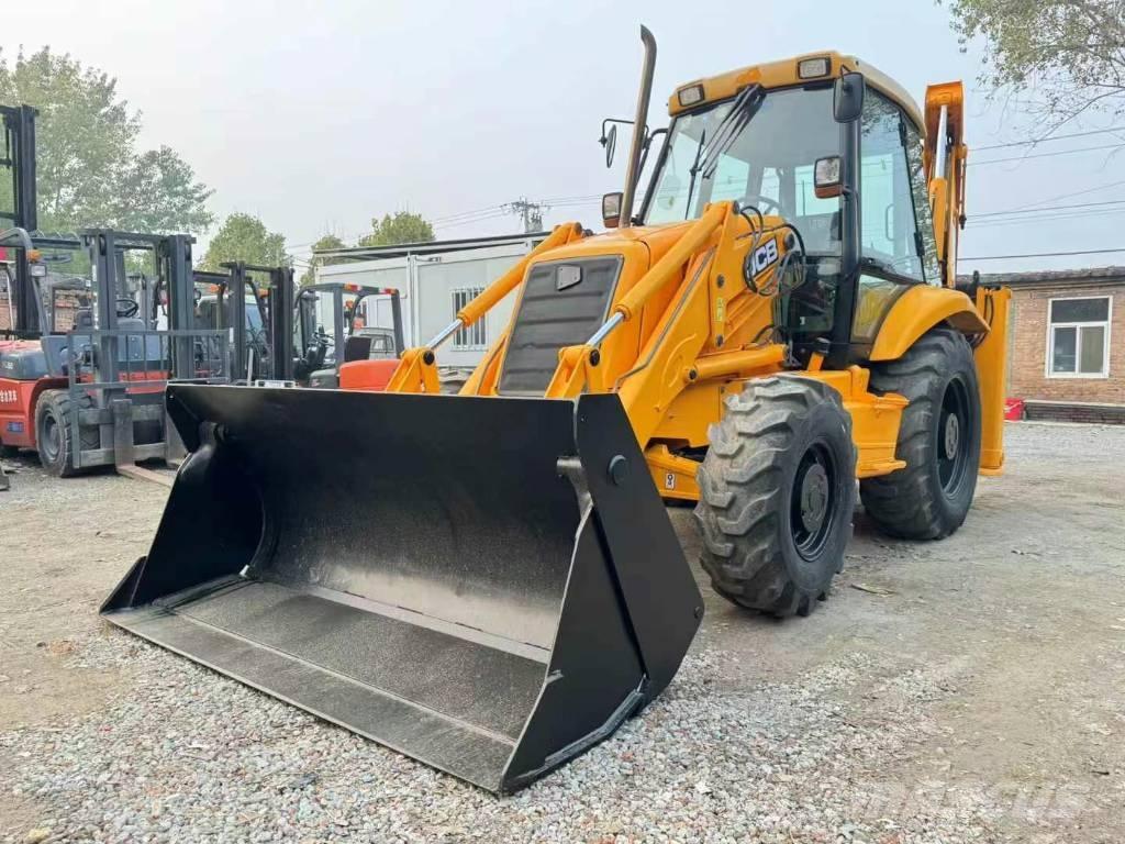 JCB 3CX Terne
