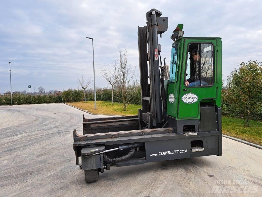 Combilift C 8000 Carrello elevatore retrattile a 4 vie