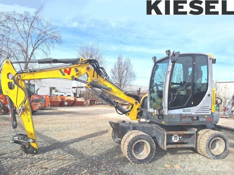 Wacker Neuson EW 65 Escavatori gommati