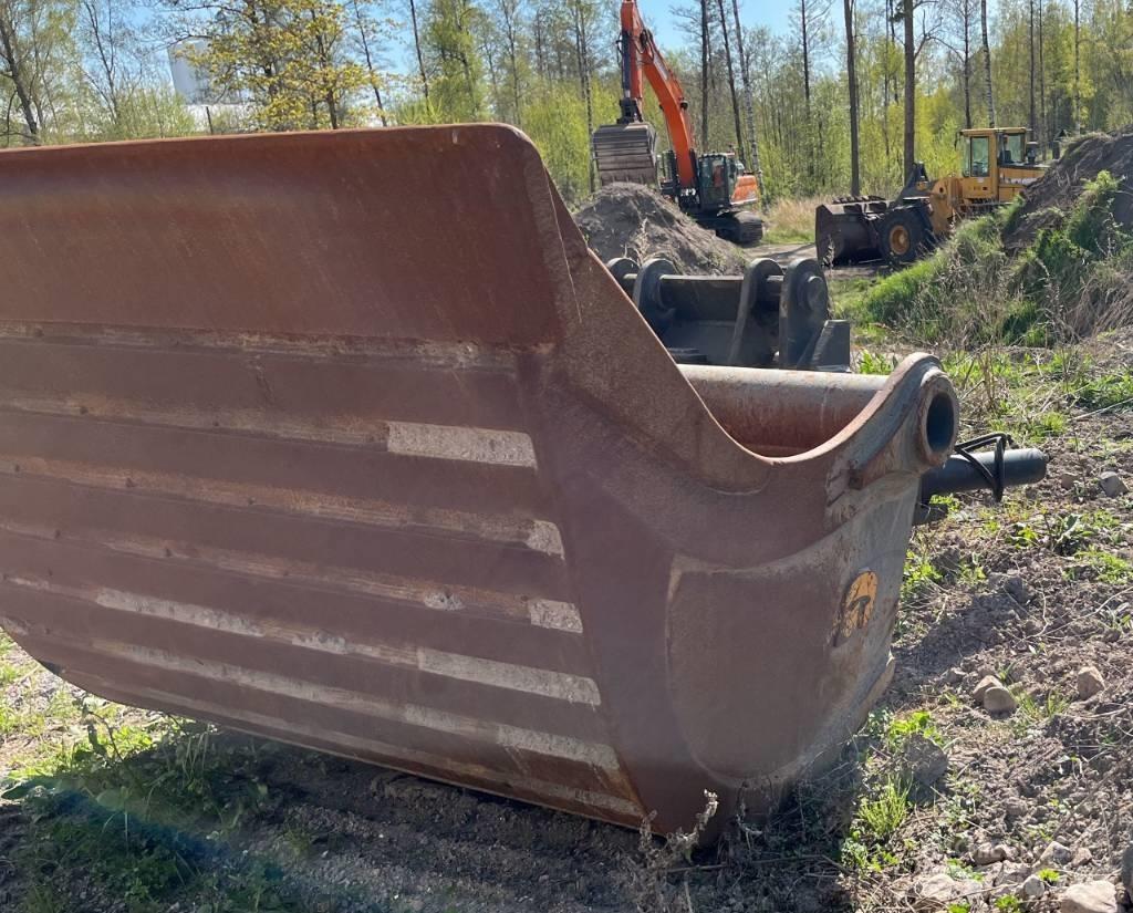 Doosan DX 420 LC Escavatori cingolati