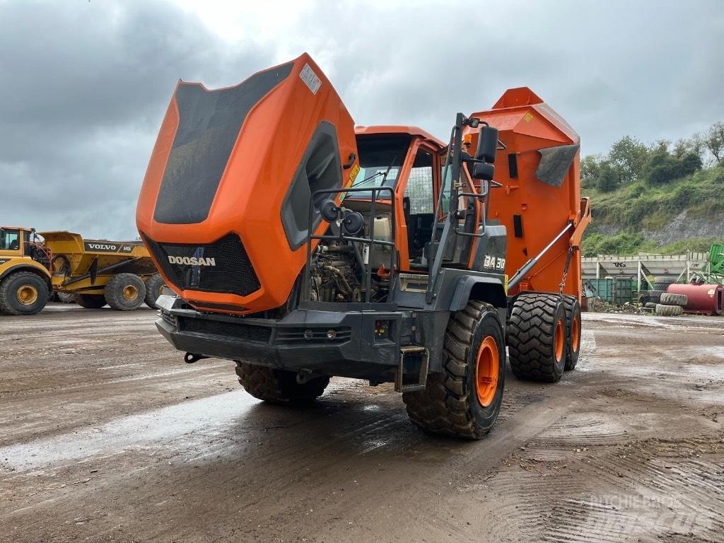 Doosan DA 30 Dumpers articolati