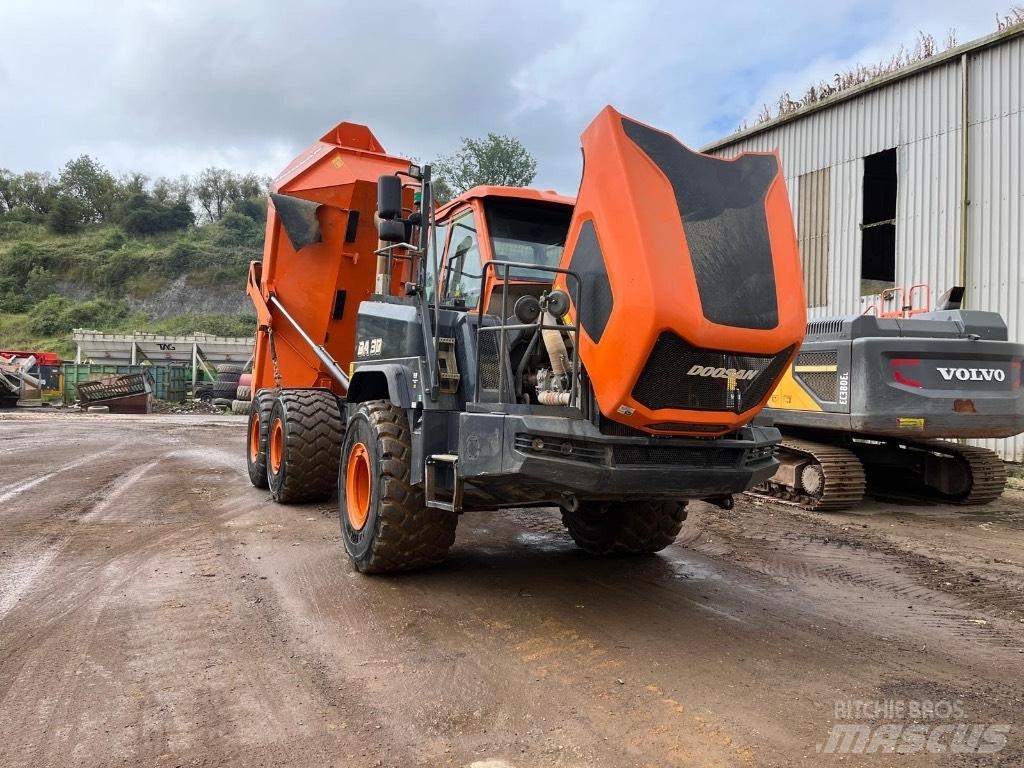 Doosan DA 30 Dumpers articolati