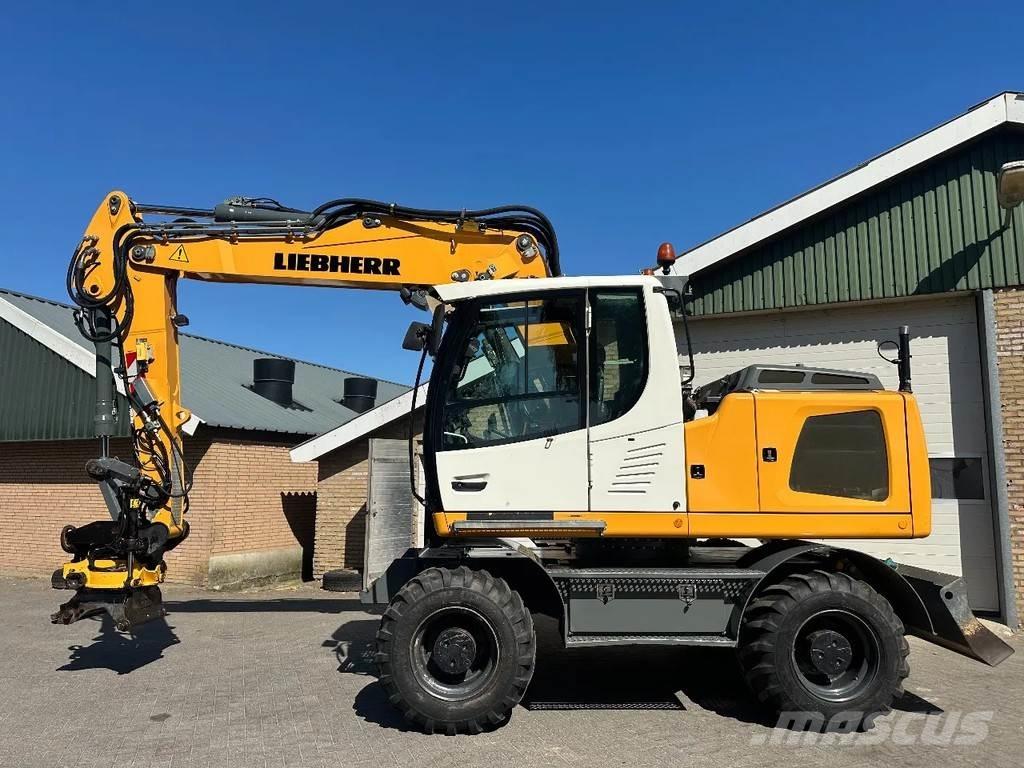 Liebherr A916 Escavatori gommati