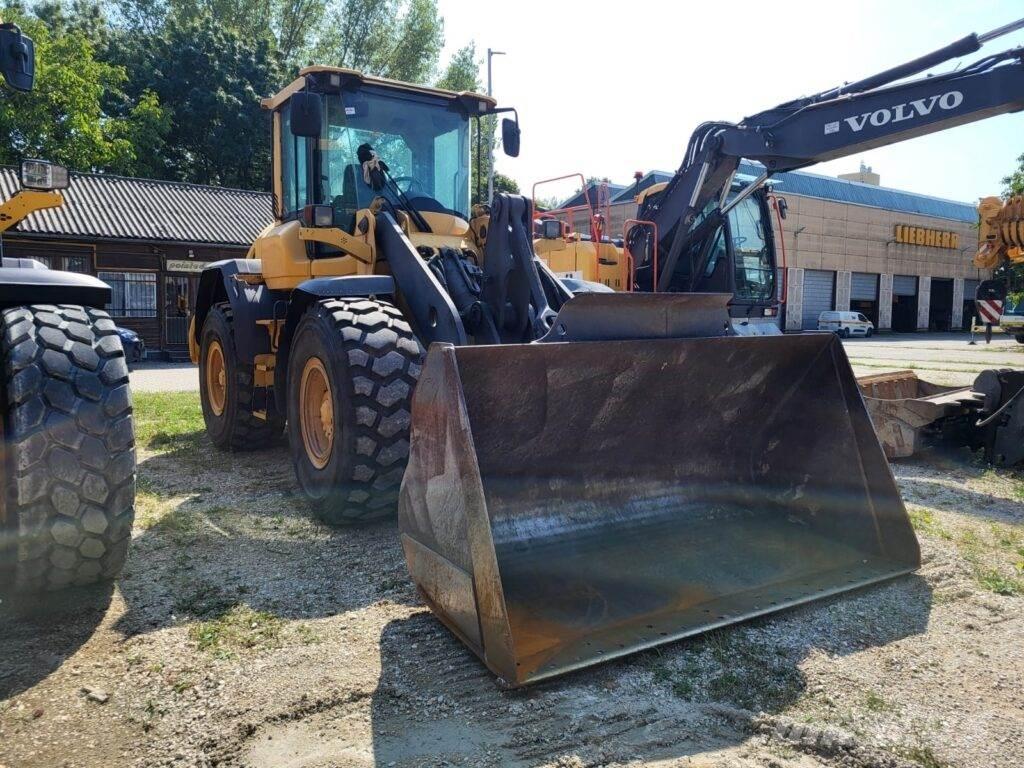 Volvo L70G Pale gommate