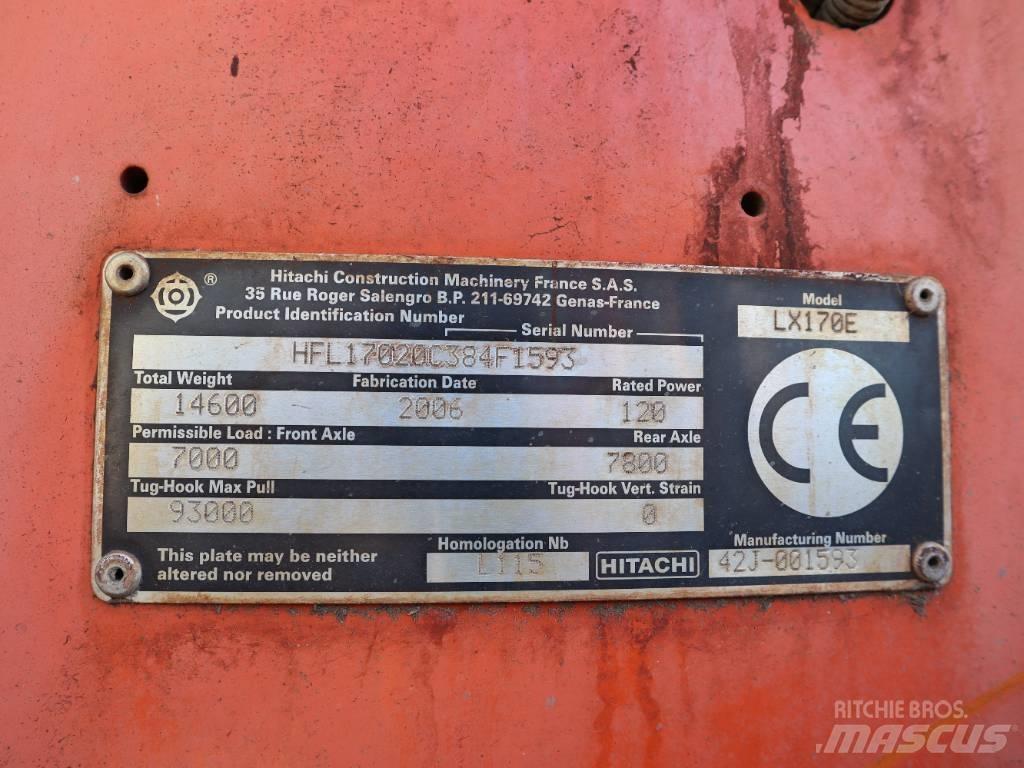 Hitachi LX 170 E Pale gommate