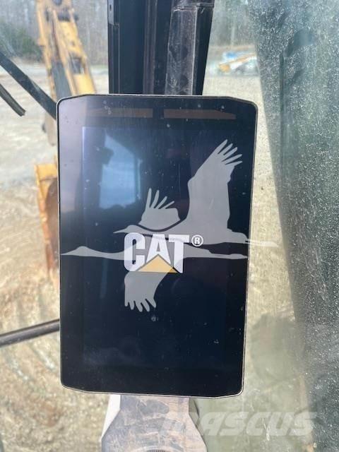 CAT 320 Escavatori cingolati