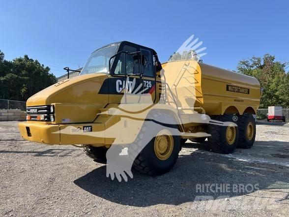 CAT 725 Autocisterne