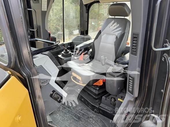 CAT D6 Dozer cingolati
