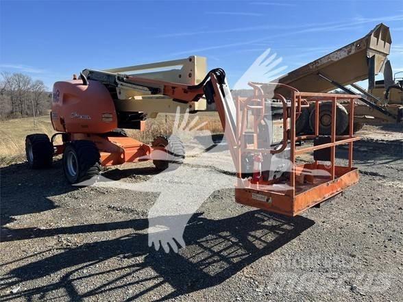 JLG 450AJ Piattaforme a braccio articolato