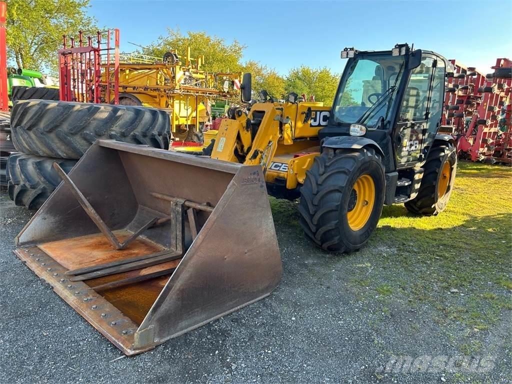 JCB 541-70 AGRIPRO Piattaforme a braccio telescopico