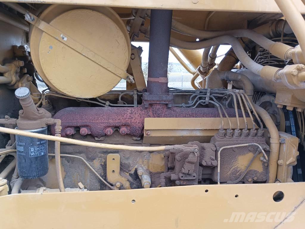 CAT D 5 B Dozer cingolati