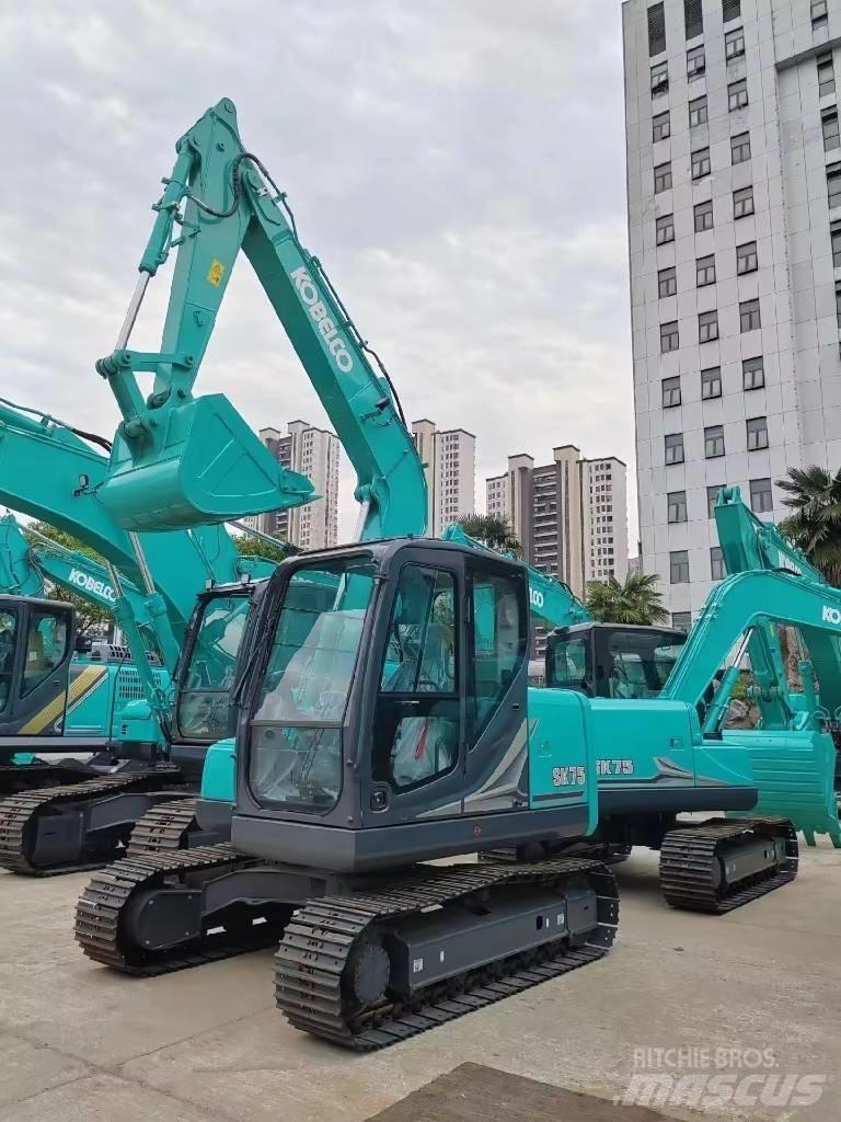 Kobelco SK 75 Escavatori medi 7t - 12t