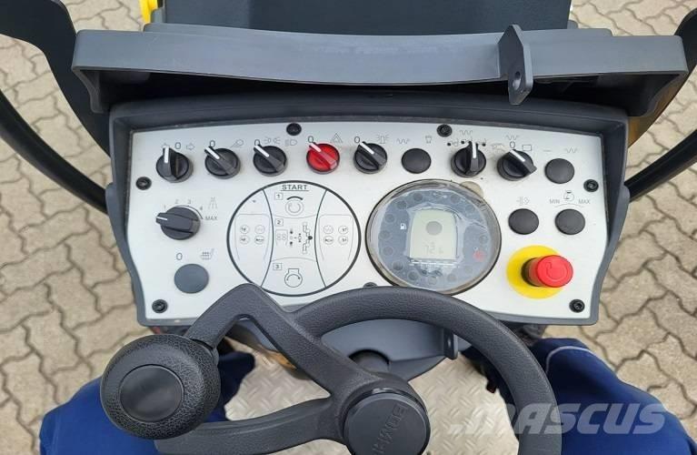 Bomag BW 100 AD M-5 Rulli a doppio tamburo