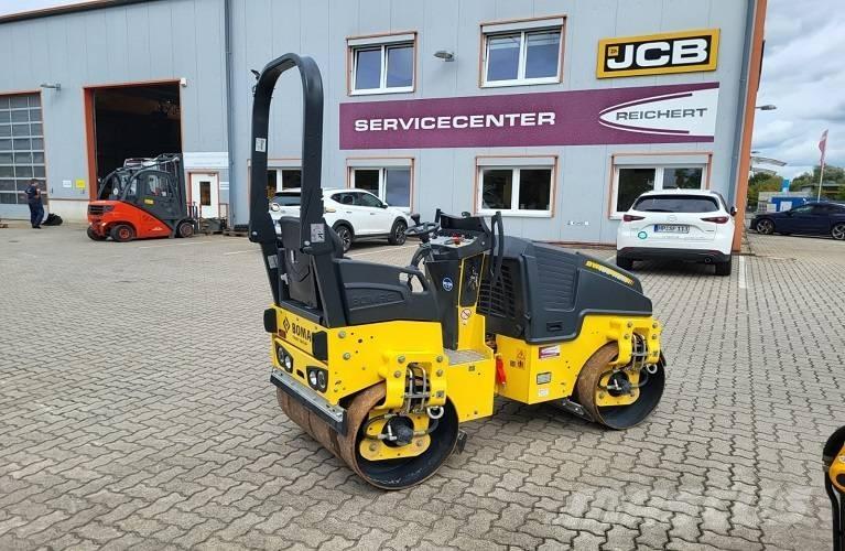 Bomag BW 100 AD M-5 Rulli a doppio tamburo