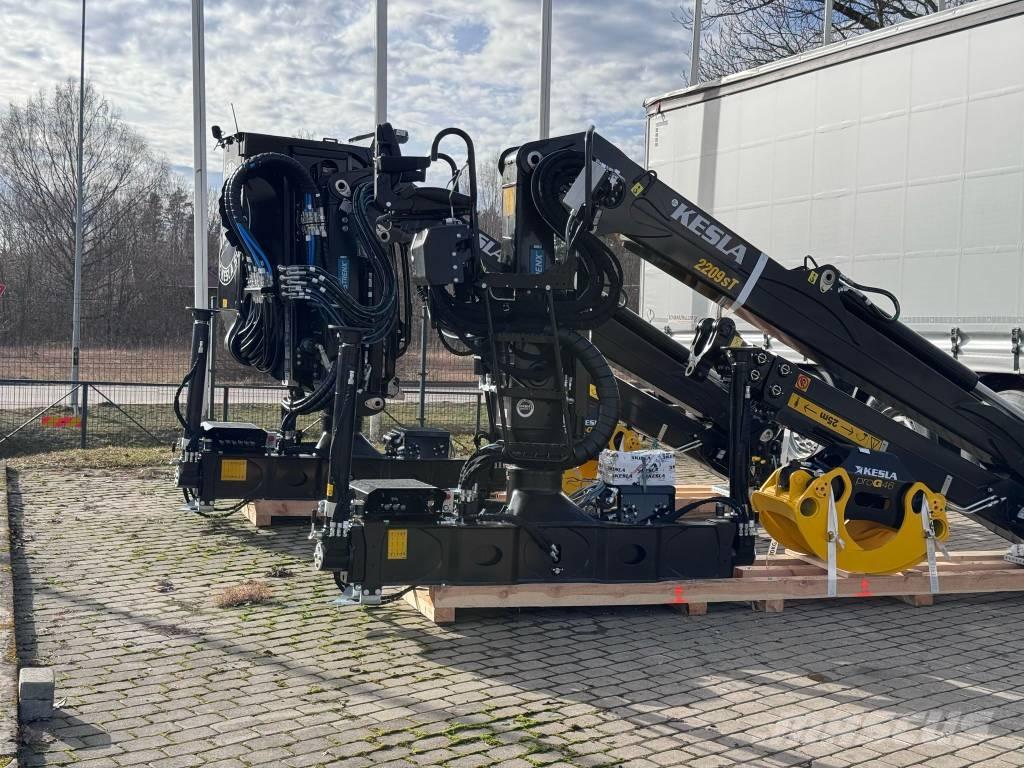 Kesla 2209ST Gru per legname