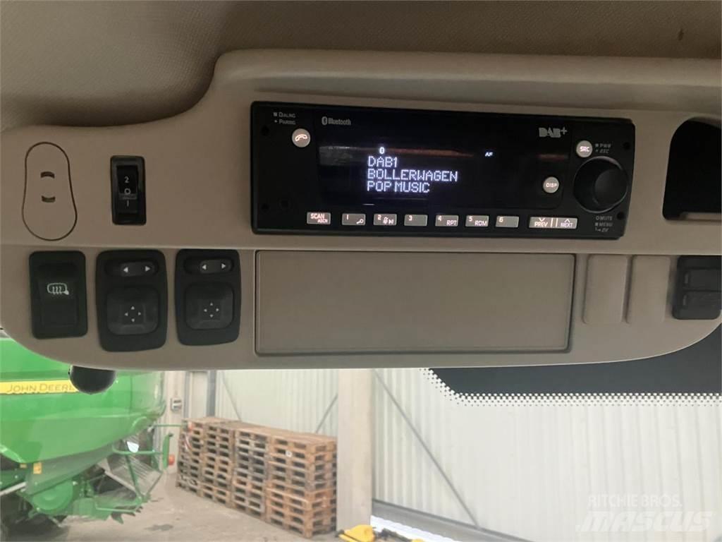 John Deere 6R 215 Trattori
