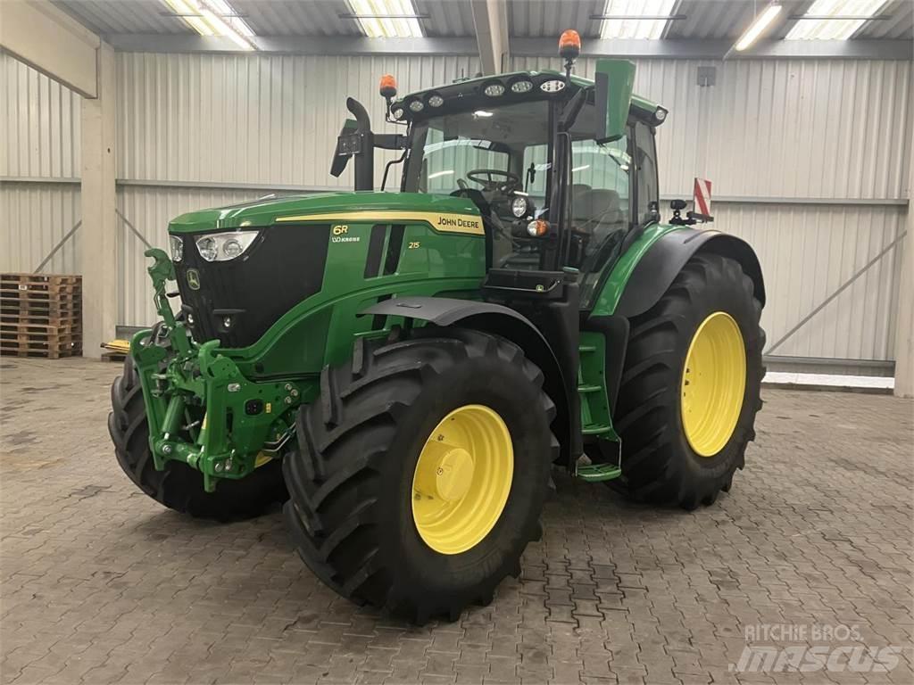 John Deere 6R 215 Trattori