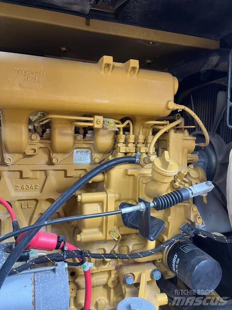 CAT 307.5 Escavatori cingolati